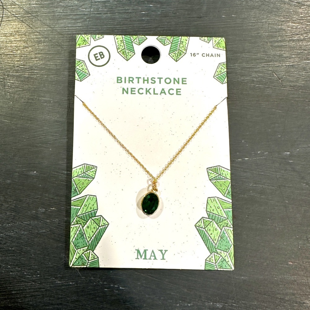 Emerald Birthstone Pendant Necklace - Picture 3 of 3